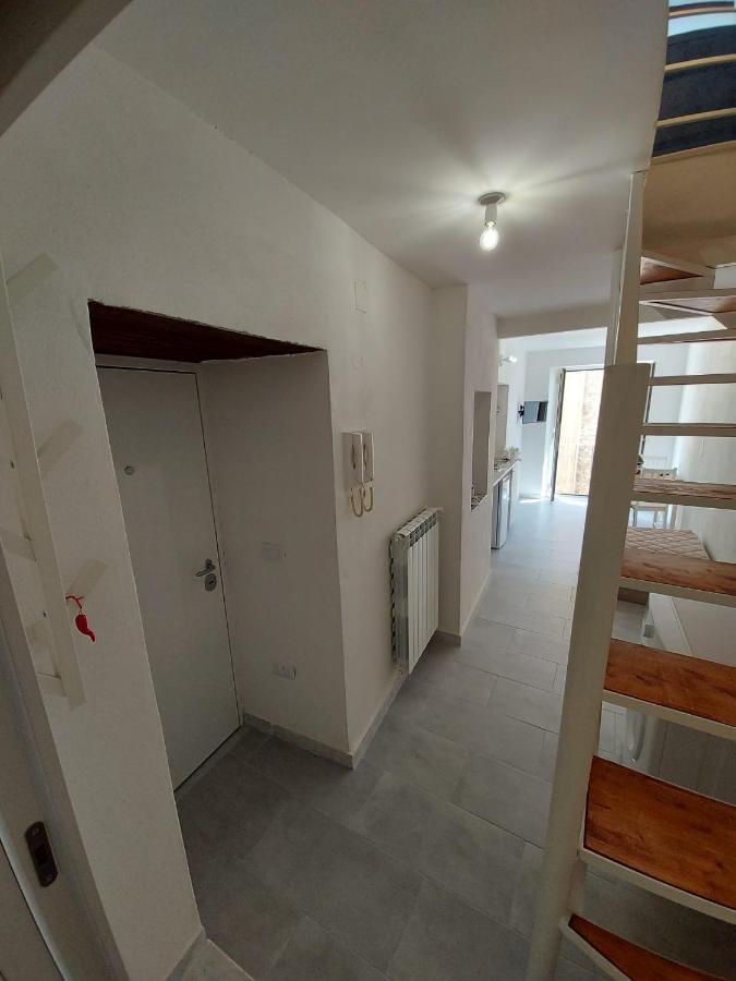 Giovhome Napoli Bagian luar foto